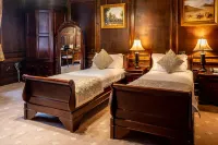 Castle Bromwich Hall Hotel, BW Signature Collection by Best Western - สัตว์เลี้ยง