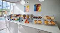 Best Western Fort Myers Inn  Suites - breakfast