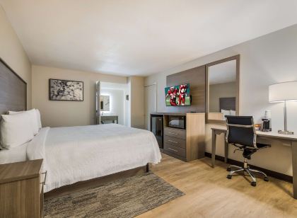 丘拉維斯塔/聖地牙哥溫德姆戴斯飯店