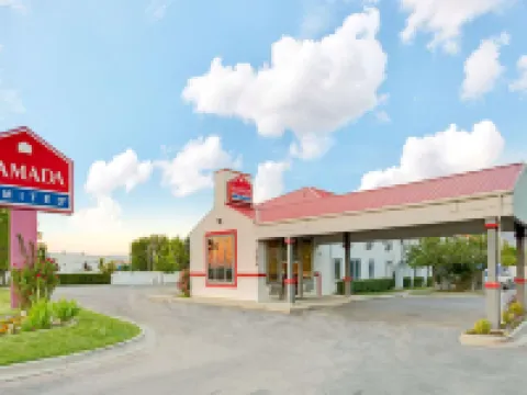 Ramada by Wyndham Draper Hotels in Draper