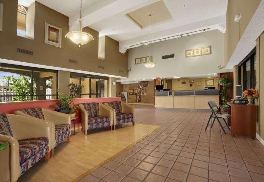 4. 데이즈 인 바이..