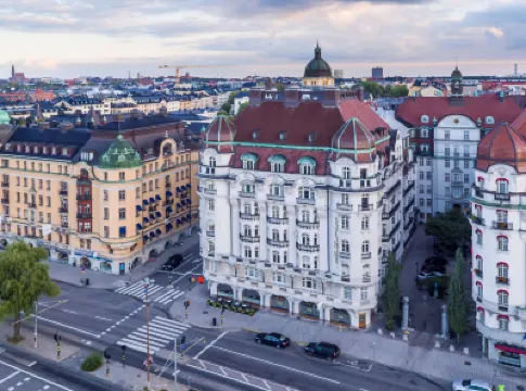 Hotel Esplanade, Sure Hotel Collection by Best Western Отели рядом с достопримечательностью «Крытый Рынок Ёстермалмс»