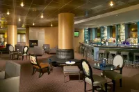 Washington Plaza Hotel - bar