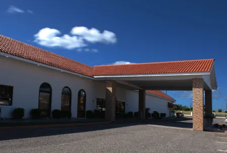 希爾頓彭思spark飯店