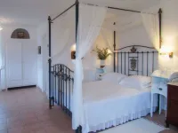 Porto Scoutari Romantic Hotel - 3-Star