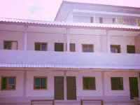 Pandinthong Apartment