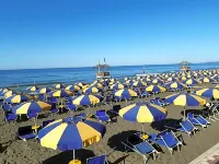 Hotel Tirreno - 3 estrellas