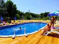 MCM Camping - Pool