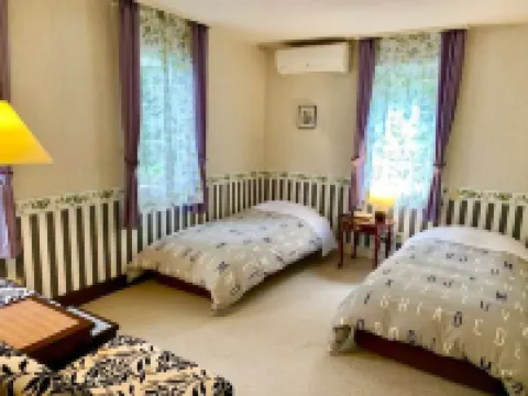 韋爾山飯店 戰隊秋附近的飯店