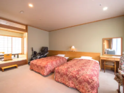 しきぶ温泉湯楽里（日帰り入浴臨時休業中） 越前市のホテル