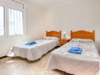 Villa Cordoba Hotels near Monastery Sant Pere de Rodes