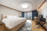 Sokcho Good Morning Hotel and Resort