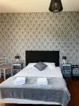 The Rooms of Vilmorais - Red