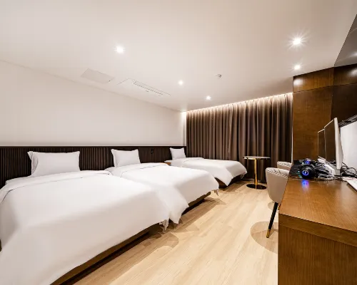 Ulsan Grand Gem Отели рядом с достопримечательностью «Храм Вольбонса»
