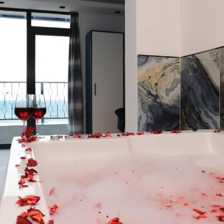 Blue Ay Boutique Hotel
