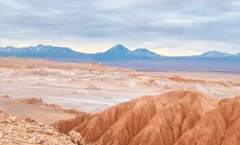 Atacama Checar, Hostal