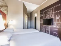 Ibis Cali Granada Hotels in 