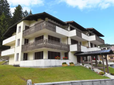 Piciol Hotels near Laghetto di Campiglio