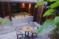 Liangqi Shanyuan Holiday Inn - Hot Springs