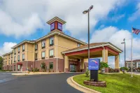 Sleep Inn & Suites Dyersburg I-155 - Parkplatz