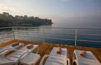 Falcon Hotel - Sea View