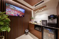 Hotel Laglas Asan - breakfast