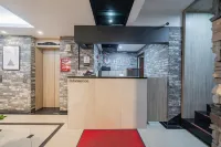 Suwon Phoenix Отели в г. Сувон