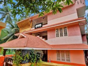 OYO Flagship Vintage Tourist Home