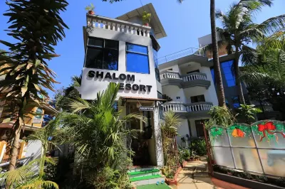 OYO Shooolin Homestay Các khách sạn gần नेओमीस सालों & स्पा, ले मरीडियन