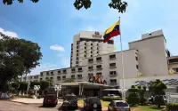 Tibisay Del Lago Hotel dekat Basílica de Nuestra Señora del Rosario de Chiquinquirá y Cristo de Aranza
