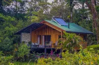 Cabañas Hoja Verde Hotel di Monteverde