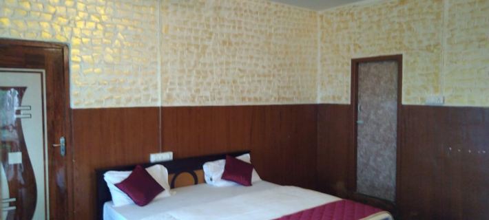 Cholai Resorts & Hotels Hotels in Salerno