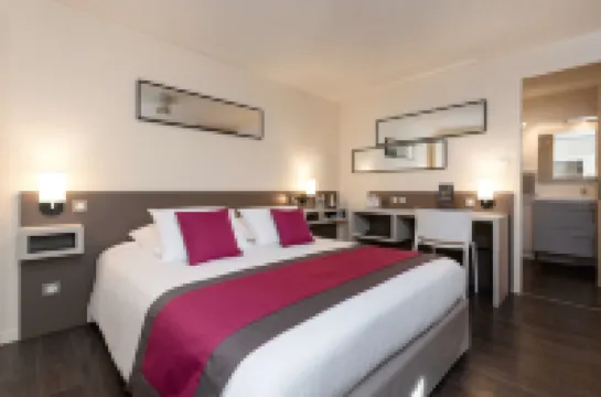 Kyriad Saint Etienne Centre