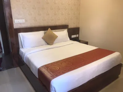 Ganga Darshan Hotels in Ghats of Varanasi