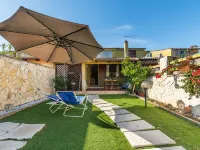 Porru Hotels near Area archeologica Is Meris