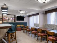 Hampton Inn Peachtree Corners/Norcross - Frühstück