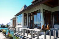 Salakphet Resort Hotels near Ko Wai