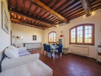 Villa Mistral