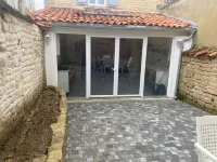 Maison Colombier , Townhouse Hotels in Aulnay