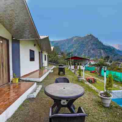 ValleyKing Resort Hotel Exterior