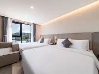Hound Hotel Gijang-osiria Hotels near 해파랑길 3코스 시작점(대변항)