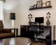 Days Inn by Wyndham McDonough