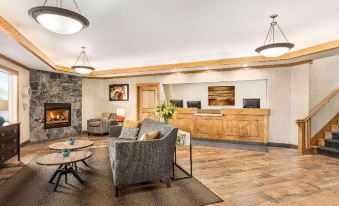 Days Inn & Suites by Wyndham Bozeman