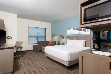 Hyatt House Austin/Downtown