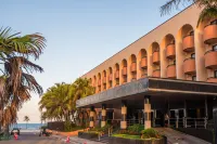 Vila Galé Fortaleza Hotel dekat Ecological Park of Cocó