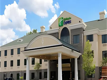 Holiday Inn Express Syracuse Airport