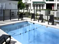 Baymont by Wyndham Anderson Clemson - Pools