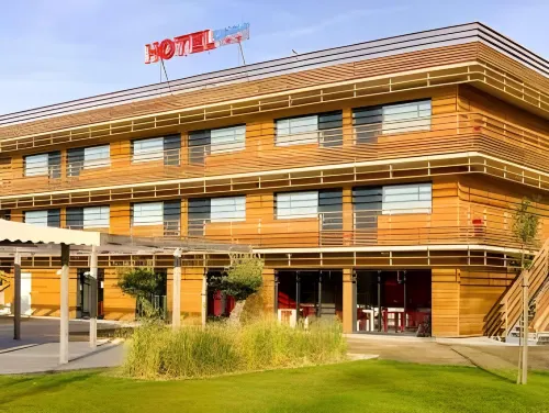 The Originals City, Hôtel Anaïade, Saint-Nazaire Pornichet Hotels in Saint-Nazaire
