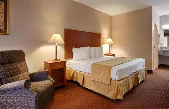 富蘭克林唄盟套房酒店