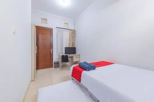 Reddoorz near Kiara Artha Park Hotel di Kiaracondong
